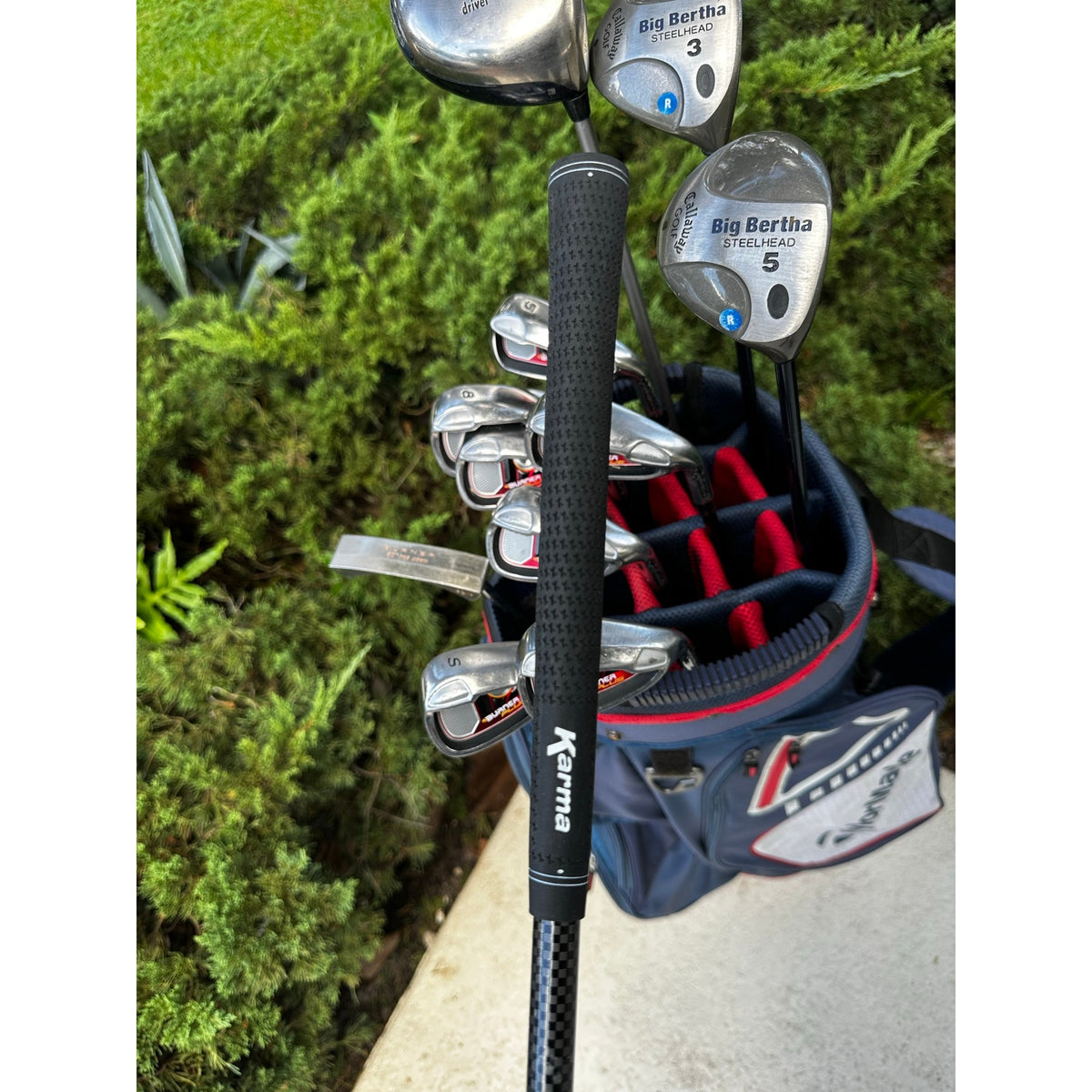 Men’s Golf Set Regular Graphite Driver Woods Irons Putter and Cart Bag